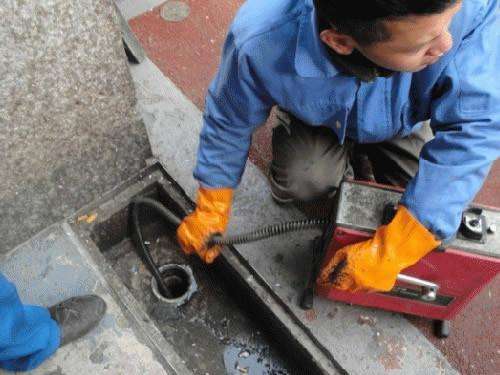 南涧疏通下水道